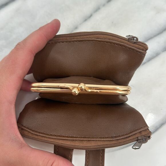 NWT brown leather coin purse - Picture 3 of 4
